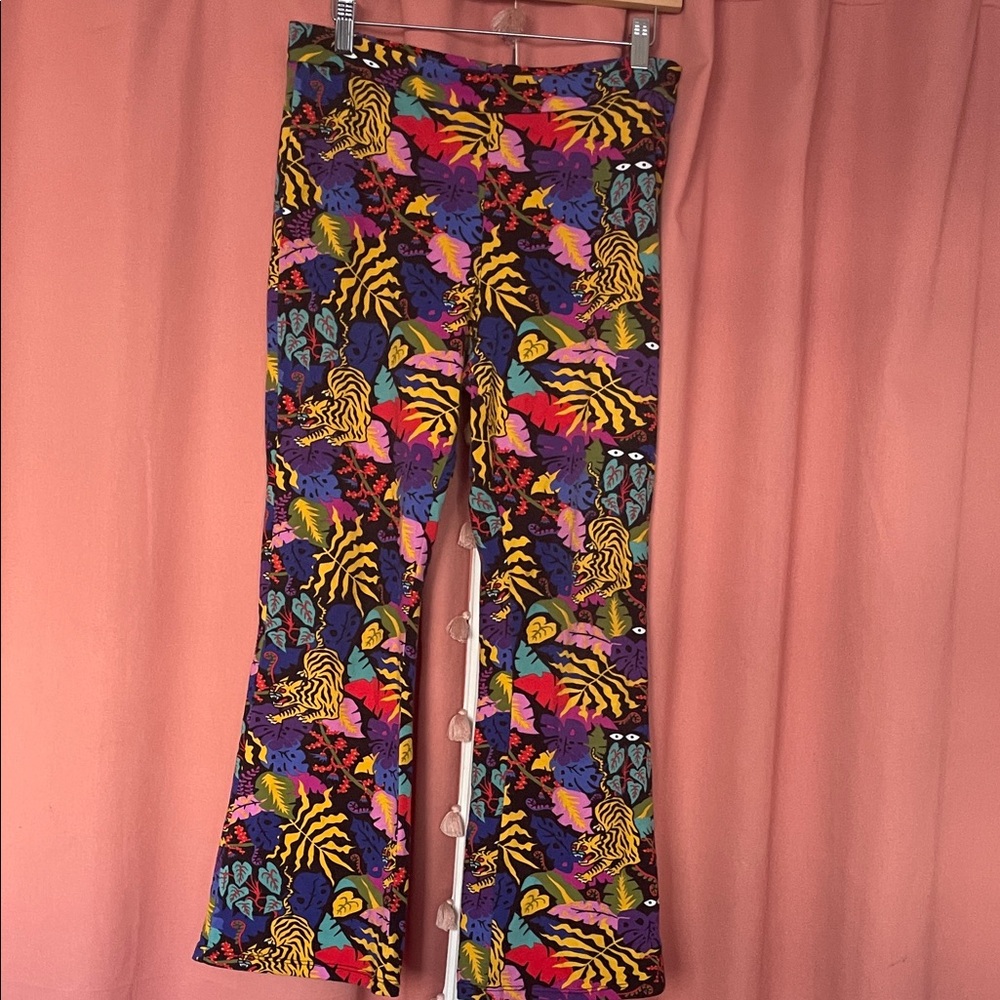 Nooworks flared leggings
